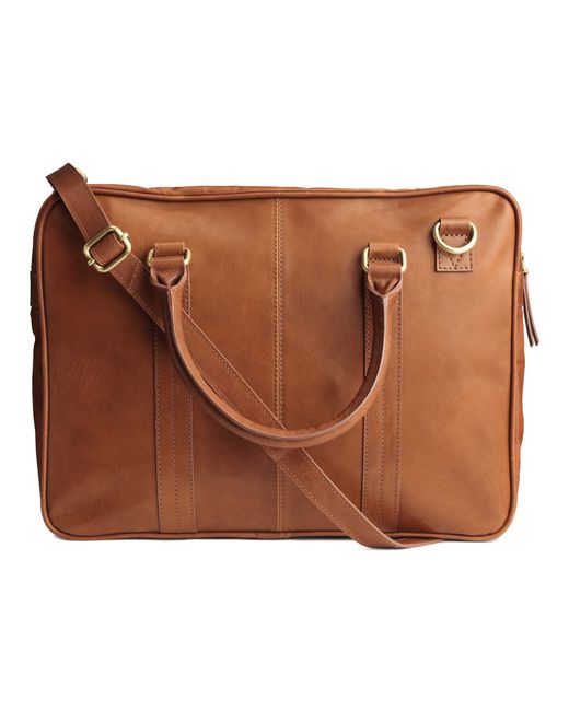 You're here The HM Bags we offer are in demand owing to its quality and durability. HM Bags are extensively used for packing / carrying varied products. HM Bags are obtainable at market leading rates within the scheduled time frame.